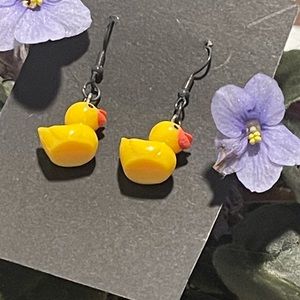 Rubber duck earrings 🦆